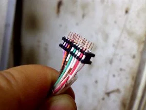 عينة من آلة تجريد الأسلاك 