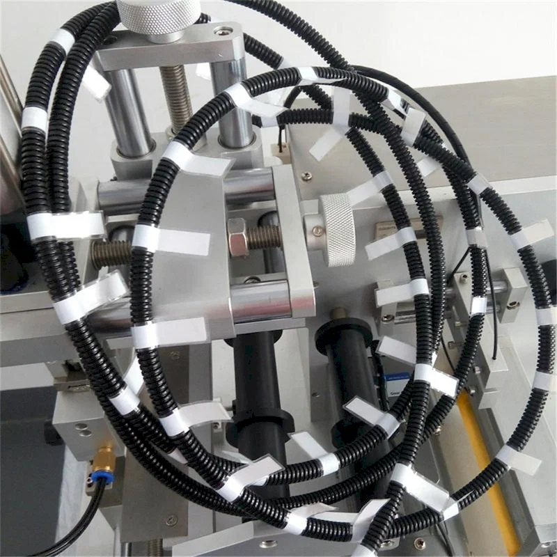  آلة وضع العلامات ذاتية اللصق ، آلة طي الملصقات 