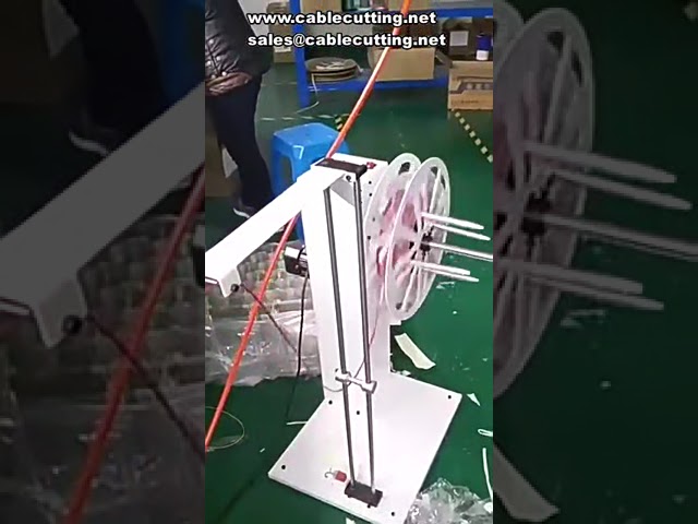Automatic Wire Feeder, Electronic Wire Sheathing, Cutting & Pay-Off Machine