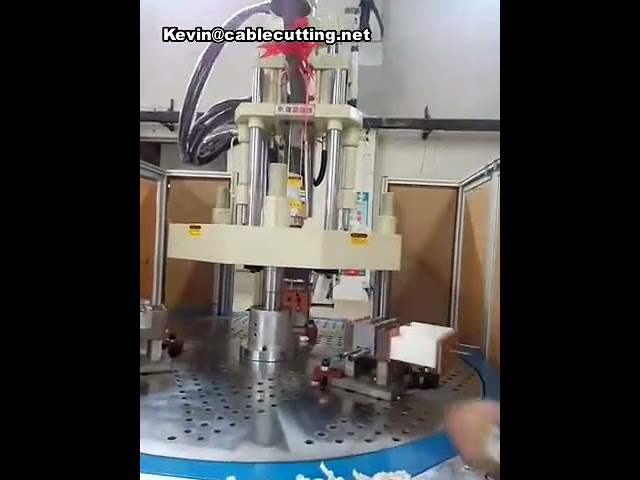 آلة حقن نعل PVC دوارة عالية الجودة مع شهادة CE - مثالية للإنتاج الآلي